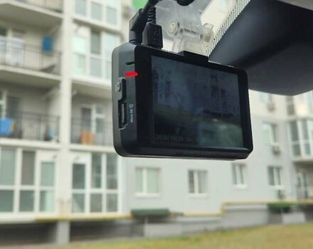 Черный Киа K7, объемом двигателя 2.2 л и пробегом 178 тыс. км за 19950 $, фото 40 на Automoto.ua