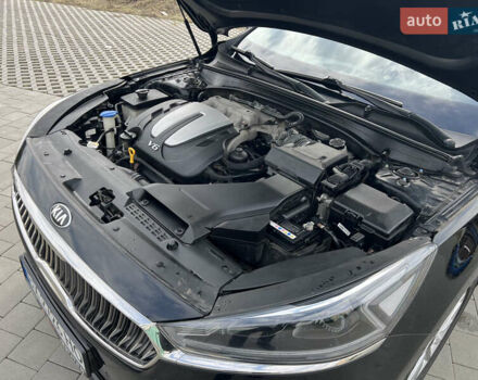 Черный Киа K7, объемом двигателя 3 л и пробегом 250 тыс. км за 17000 $, фото 16 на Automoto.ua