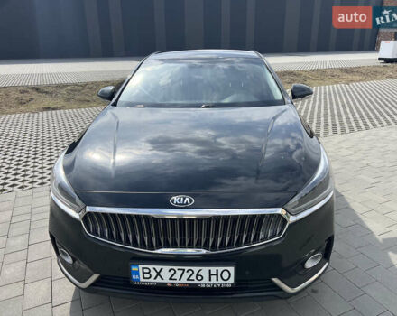 Черный Киа K7, объемом двигателя 3 л и пробегом 250 тыс. км за 17000 $, фото 4 на Automoto.ua