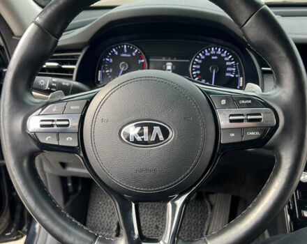 Черный Киа K7, объемом двигателя 3 л и пробегом 142 тыс. км за 25000 $, фото 6 на Automoto.ua