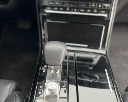 Черный Киа K7, объемом двигателя 3 л и пробегом 142 тыс. км за 25000 $, фото 11 на Automoto.ua