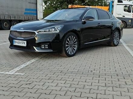 Черный Киа K7, объемом двигателя 2.2 л и пробегом 248 тыс. км за 23000 $, фото 1 на Automoto.ua