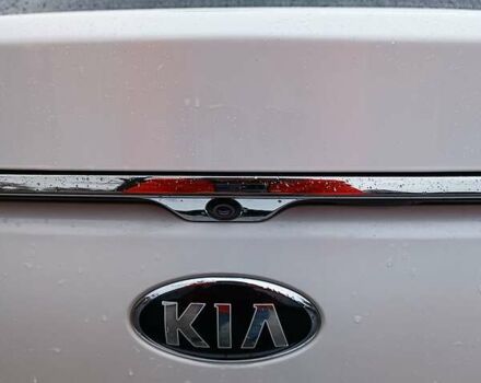 Кіа K7, об'ємом двигуна 3 л та пробігом 274 тис. км за 14700 $, фото 8 на Automoto.ua