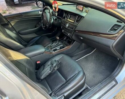 Серый Киа K7, объемом двигателя 3 л и пробегом 300 тыс. км за 11000 $, фото 10 на Automoto.ua