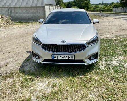 Серый Киа K7, объемом двигателя 3 л и пробегом 299 тыс. км за 13500 $, фото 1 на Automoto.ua