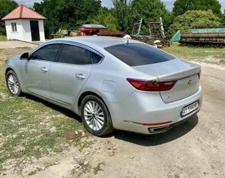 Серый Киа K7, объемом двигателя 3 л и пробегом 299 тыс. км за 13500 $, фото 4 на Automoto.ua