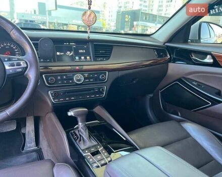 Серый Киа K7, объемом двигателя 2.2 л и пробегом 103 тыс. км за 17999 $, фото 26 на Automoto.ua