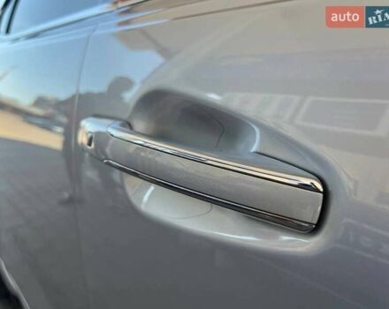 Серый Киа K7, объемом двигателя 2.2 л и пробегом 100 тыс. км за 18400 $, фото 27 на Automoto.ua