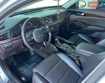 Серый Киа K7, объемом двигателя 2.2 л и пробегом 103 тыс. км за 17999 $, фото 18 на Automoto.ua