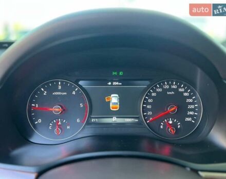 Серый Киа K7, объемом двигателя 2.2 л и пробегом 103 тыс. км за 17999 $, фото 35 на Automoto.ua