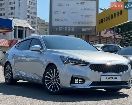 Серый Киа K7, объемом двигателя 2.2 л и пробегом 100 тыс. км за 18400 $, фото 2 на Automoto.ua
