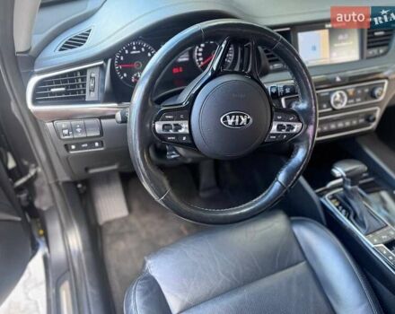 Киа K7 2018 в Хмельницком на Automoto.ua Серый Киа K7, объемом двигателя 3 л и пробегом 231 тыс. км за 16000 $, фото 14 на Automoto.ua