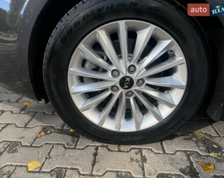 Киа K7 2018 в Хмельницком на Automoto.ua Серый Киа K7, объемом двигателя 3 л и пробегом 231 тыс. км за 16000 $, фото 23 на Automoto.ua