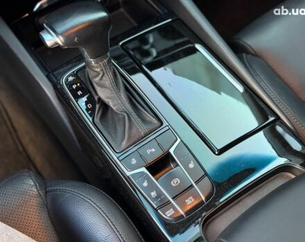 Синій Кіа K7, об'ємом двигуна 3 л та пробігом 195 тис. км за 18490 $, фото 31 на Automoto.ua