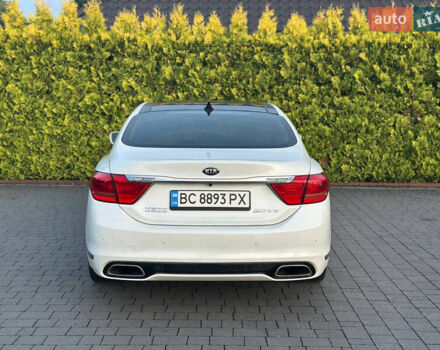 Білий Кіа K900, об'ємом двигуна 5.04 л та пробігом 128 тис. км за 19999 $, фото 6 на Automoto.ua