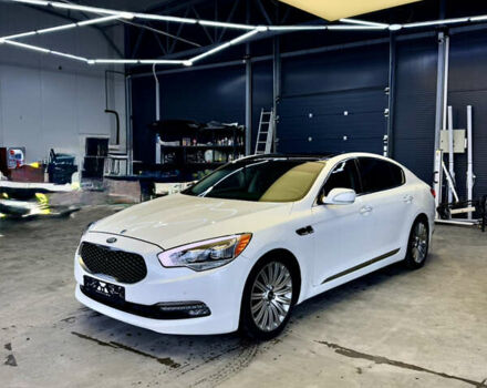 Белый Киа K900, объемом двигателя 5 л и пробегом 125 тыс. км за 23000 $, фото 21 на Automoto.ua