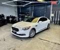 Белый Киа K900, объемом двигателя 5 л и пробегом 125 тыс. км за 23000 $, фото 2 на Automoto.ua