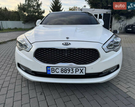 Киа K900 2015 в Львове на Automoto.ua Белый Киа K900, объемом двигателя 5.04 л и пробегом 125 тыс. км за 19999 $, фото 2 на Automoto.ua