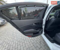 Киа K900 2015 в Львове на Automoto.ua Белый Киа K900, объемом двигателя 5.04 л и пробегом 125 тыс. км за 19999 $, фото 14 на Automoto.ua