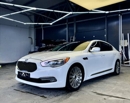 Белый Киа K900, объемом двигателя 5 л и пробегом 125 тыс. км за 23000 $, фото 19 на Automoto.ua