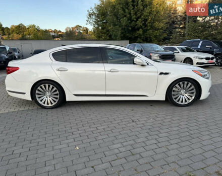 Киа K900 2015 в Львове на Automoto.ua Белый Киа K900, объемом двигателя 5.04 л и пробегом 125 тыс. км за 19999 $, фото 4 на Automoto.ua