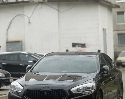 Киа K900 2012 в Харькове на Automoto.ua Черный Киа K900, объемом двигателя 3.3 л и пробегом 167 тыс. км за 19999 $, фото 2 на Automoto.ua