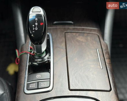 Киа K900 2012 в Харькове на Automoto.ua Черный Киа K900, объемом двигателя 3.3 л и пробегом 167 тыс. км за 19999 $, фото 28 на Automoto.ua
