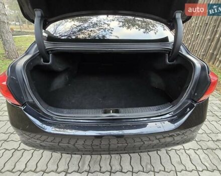 Черный Киа K900, объемом двигателя 3.34 л и пробегом 161 тыс. км за 14499 $, фото 6 на Automoto.ua