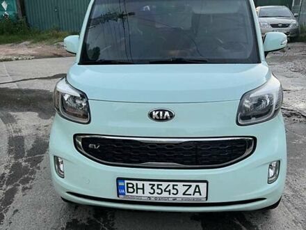 Киа Ray 2013 в Киеве на Automoto.ua Зеленый Киа Ray, объемом двигателя 0 л и пробегом 117 тыс. км за 10000 $, фото 1 на Automoto.ua