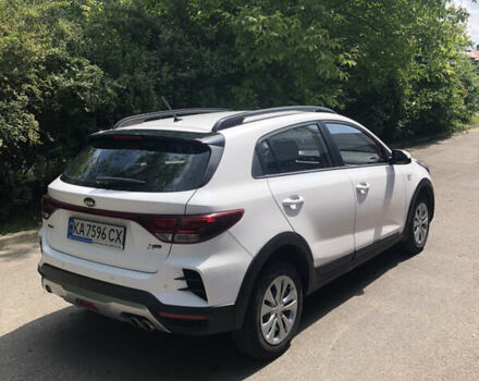 Белый Киа Rio X, объемом двигателя 1.59 л и пробегом 105 тыс. км за 16500 $, фото 3 на Automoto.ua