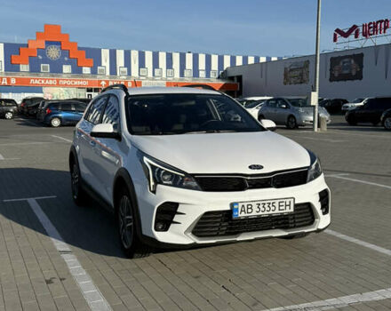 Белый Киа Rio X, объемом двигателя 1.59 л и пробегом 103 тыс. км за 16700 $, фото 1 на Automoto.ua