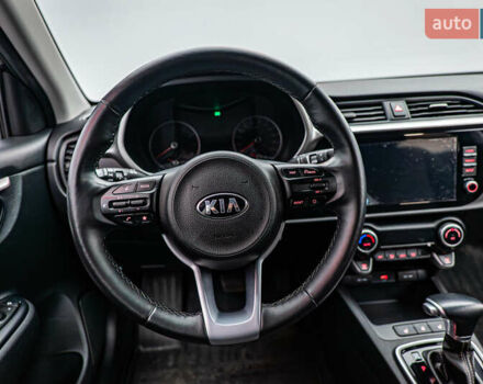 Киа Rio X, объемом двигателя 1.6 л и пробегом 48 тыс. км за 17310 $, фото 11 на Automoto.ua