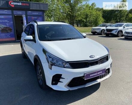 Кіа Rio X, об'ємом двигуна 1.59 л та пробігом 23 тис. км за 17600 $, фото 3 на Automoto.ua