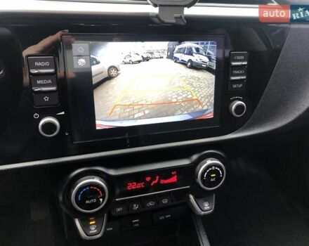 Серый Киа Rio X, объемом двигателя 1.59 л и пробегом 33 тыс. км за 16900 $, фото 11 на Automoto.ua