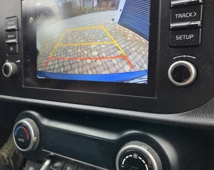 Синій Кіа Rio X, об'ємом двигуна 1.59 л та пробігом 185 тис. км за 16000 $, фото 10 на Automoto.ua