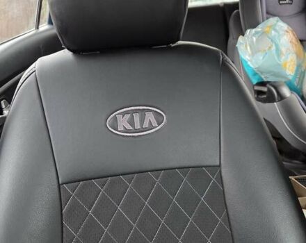 Синій Кіа Rio X, об'ємом двигуна 1.59 л та пробігом 185 тис. км за 16000 $, фото 16 на Automoto.ua