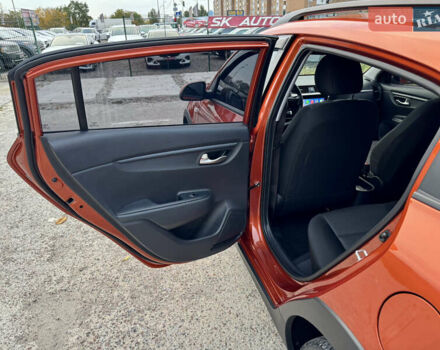 Киа Rio X 2021 в Киеве на Automoto.ua Оранжевый Киа Rio X, объемом двигателя 1.59 л и пробегом 55 тыс. км за 17800 $, фото 15 на Automoto.ua
