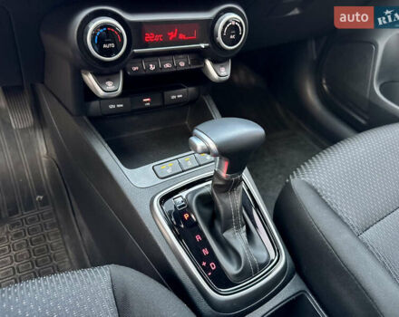 Киа Rio X 2021 в Киеве на Automoto.ua Оранжевый Киа Rio X, объемом двигателя 1.59 л и пробегом 55 тыс. км за 17800 $, фото 48 на Automoto.ua