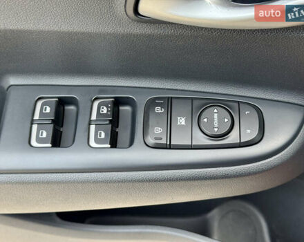 Киа Rio X 2021 в Киеве на Automoto.ua Оранжевый Киа Rio X, объемом двигателя 1.59 л и пробегом 55 тыс. км за 17800 $, фото 13 на Automoto.ua