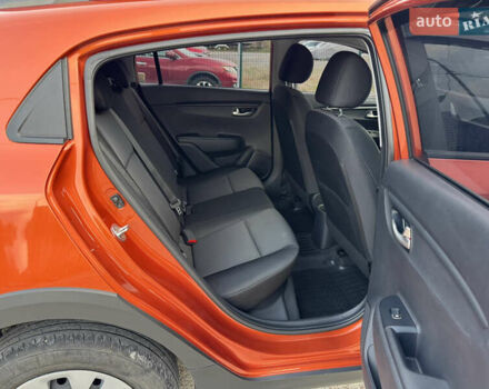 Киа Rio X 2021 в Киеве на Automoto.ua Оранжевый Киа Rio X, объемом двигателя 1.59 л и пробегом 55 тыс. км за 17800 $, фото 25 на Automoto.ua