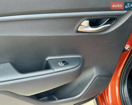 Киа Rio X 2021 в Киеве на Automoto.ua Оранжевый Киа Rio X, объемом двигателя 1.59 л и пробегом 55 тыс. км за 17800 $, фото 17 на Automoto.ua