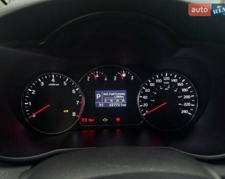 Черный Киа Rondo, объемом двигателя 2 л и пробегом 227 тыс. км за 10900 $, фото 13 на Automoto.ua