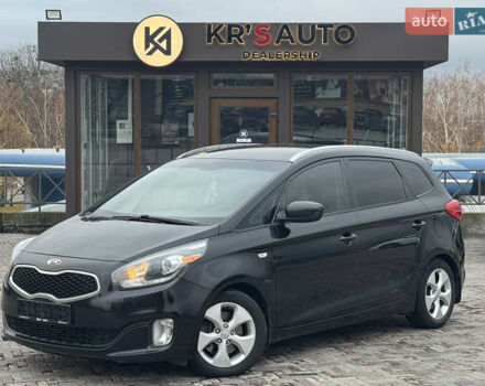 Черный Киа Rondo, объемом двигателя 2 л и пробегом 227 тыс. км за 10900 $, фото 1 на Automoto.ua