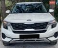 Белый Киа Seltos, объемом двигателя 1.98 л и пробегом 30 тыс. км за 18500 $, фото 10 на Automoto.ua