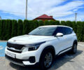 Белый Киа Seltos, объемом двигателя 1.6 л и пробегом 153 тыс. км за 19200 $, фото 1 на Automoto.ua
