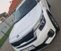 Белый Киа Seltos, объемом двигателя 2 л и пробегом 67 тыс. км за 23900 $, фото 1 на Automoto.ua