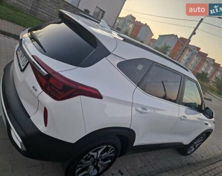 Белый Киа Seltos, объемом двигателя 2 л и пробегом 67 тыс. км за 23900 $, фото 8 на Automoto.ua