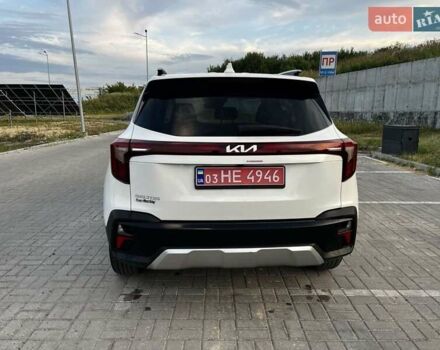 Белый Киа Seltos, объемом двигателя 2 л и пробегом 1 тыс. км за 25000 $, фото 6 на Automoto.ua