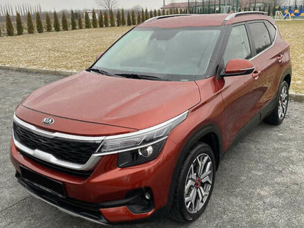 Красный Киа Seltos, объемом двигателя 1.59 л и пробегом 31 тыс. км за 17800 $, фото 1 на Automoto.ua