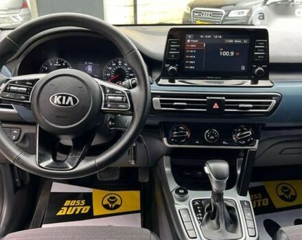Кіа Seltos, об'ємом двигуна 2 л та пробігом 4 тис. км за 20700 $, фото 17 на Automoto.ua